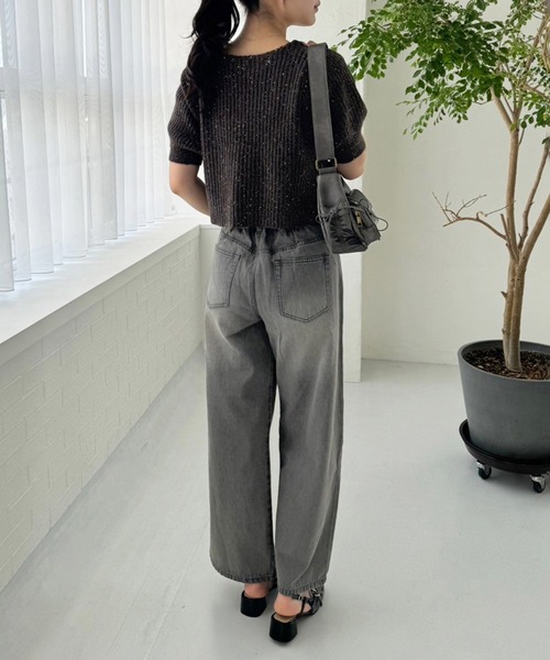 one after another NICE CLAUP（ワンアフターアナザーナイスクラップ）の「【ウェストのサイズ調整ができる】アソートワイドデニムパンツ（デニムパンツ・レディース・ブラック/ブラウン系その他/ライトブルー/ブルー・SMALL/MEDIUM）」の9枚目の写真