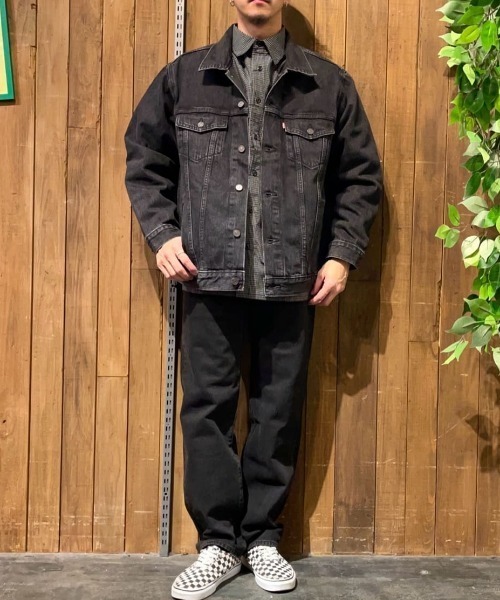 Levi's(リーバイス)の「【Levi's】「555」リラックスストレートパンツ (ブラックユーズド/綿100%/アーキュエイトステッチ)(デニムパンツ・メンズ・ブラック・30inch/29inch/28inch/31inch/34inch/33inch/32inch)」の15枚目の写真