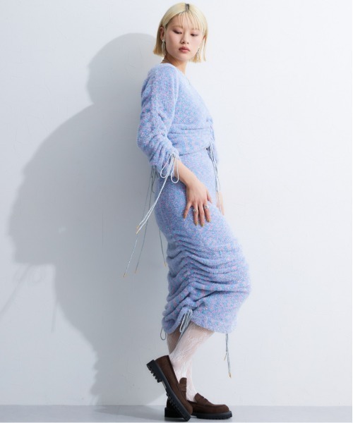 TTOL(トール)の「ドロストラメグラデニットトップス(ニット/セーター・レディース・ブラック/ブルー・L-XL/M-L)」の7枚目の写真