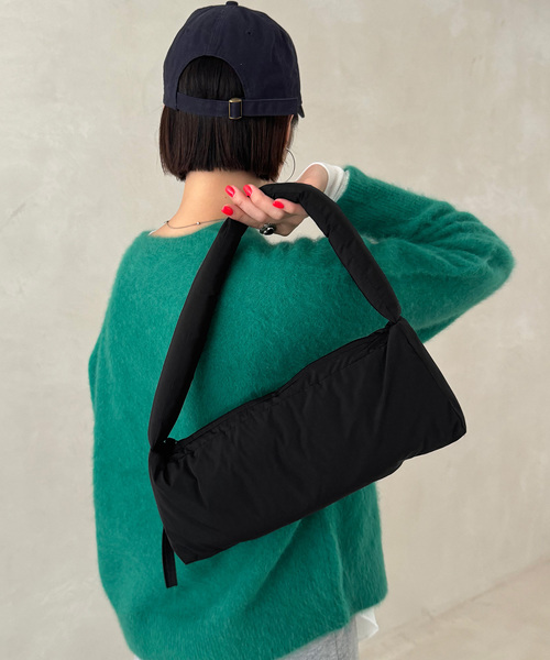 SLOBE IENA（スローブイエナ）の「kokyo/コキョウ puff bag RO001-00143（ハンドバッグ・レディース・ブラック/スカイブルー・FREE）」の12枚目の写真