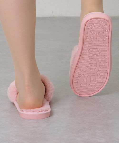 セール】ハート 刺繍 オープン ファー スリッパ（ルームシューズ