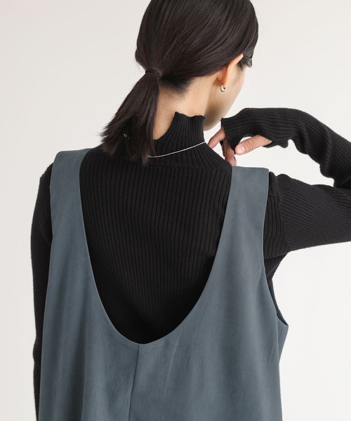 n'OrLABEL（ノアールレーベル）の「『Uネックタックジャンスカ』（ジャンパースカート・レディース・グレイッシュブルー/ブラック/アイボリー・2/1）」の22枚目の写真