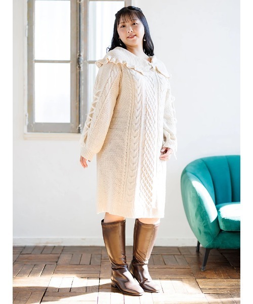 Re-J&SUPURE(リジェイアンドスプル)の「【大きいサイズ】オフショル風リボンニットワンピース(ワンピース・レディース・ホワイト/サックスブルー・X-LARGE/XX-LARGE/XXX-LARGE)」の5枚目の写真