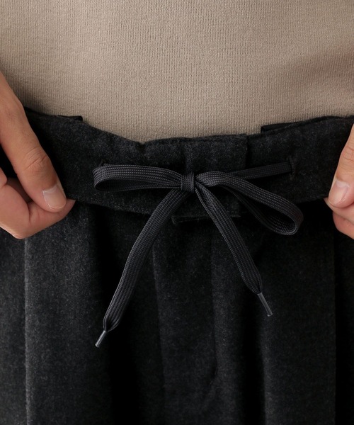 GLOBAL WORK Smile Seed Store（グローバルワーク スマイルシードストア）の「TR起毛タックワイドパンツ/115878（その他パンツ・メンズ・ブラック/ネイビー/チャコール・LARGE/X-LARGE/SMALL/MEDIUM）」の16枚目の写真