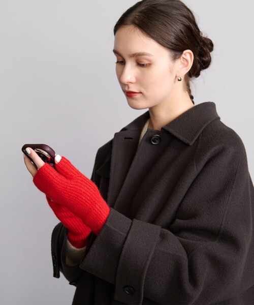 BEAUTY&YOUTH UNITED ARROWS(ビューティーアンドユースユナイテッドアローズ)の「ソフト フィンガーレス グローブ(手袋・レディース・オフホワイト/ダークグレー/ダークブラウン/レッド・FREE)」の6枚目の写真