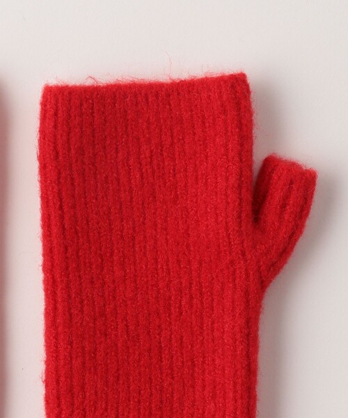 BEAUTY&YOUTH UNITED ARROWS(ビューティーアンドユースユナイテッドアローズ)の「ソフト フィンガーレス グローブ(手袋・レディース・オフホワイト/ダークグレー/ダークブラウン/レッド・FREE)」の17枚目の写真