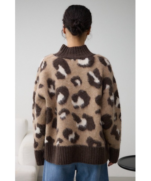 AZUL by moussy(アズールバイマウジー)の「レオパートジャガードニットトップス(ニット/セーター・レディース・ベージュ系その他/グレー系その他・FREE)」の12枚目の写真
