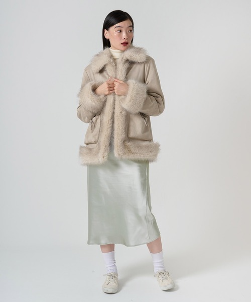 TINA:JOJUN(ティーナジョジュン)の「Aライン サテンミディ丈スカート TINA:JOJUN(スカート・レディース・ミント/ブラック・S/M)」の8枚目の写真