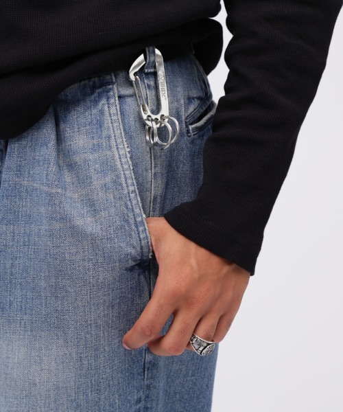 AVIREX by J.H.M CO.,LTD.》'SURPLUS' LOGO CARABINER