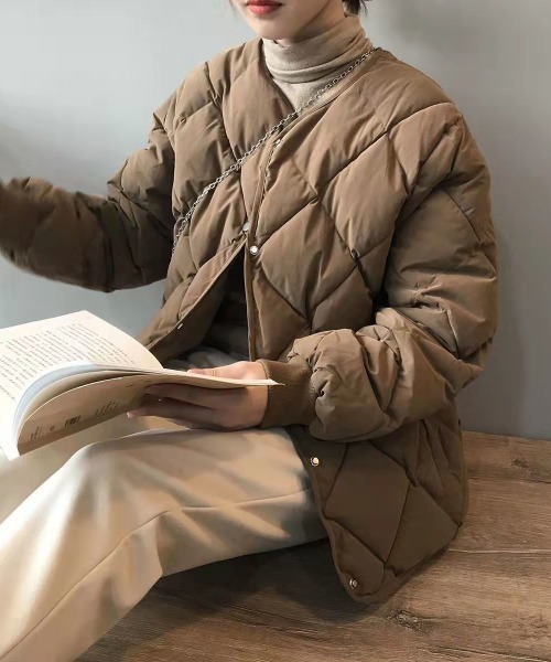 Per sist ence（パーシエンス）の「キルティングノーカラーコート（ダウンジャケット/コート・レディース・ベージュ/ブラック/ホワイト・X-LARGE/LARGE/MEDIUM/SMALL）」の16枚目の写真