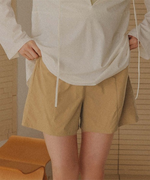 titivate(ティティベイト)の「撥水バックゴムショートパンツ/ラッシュガード(ラッシュガード・レディース・ライトグリーン/ベージュ系その他/ベージュ/ブラック・LL/L/M/S)」の2枚目の写真