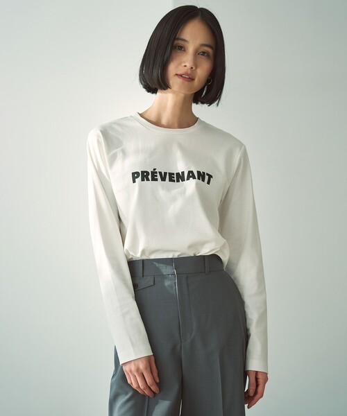 UNFILO(アンフィーロ)の「ロゴプリントロンT(Tシャツ/カットソー・レディース・ホワイト系/ネイビー系・X-LARGE)」の2枚目の写真