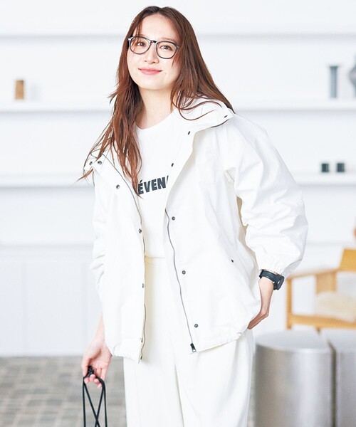 UNFILO(アンフィーロ)の「ロゴプリントロンT(Tシャツ/カットソー・レディース・ホワイト系/ネイビー系・X-LARGE)」の13枚目の写真