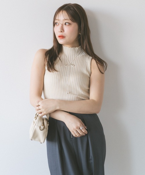 ECREL（エクレール）の「ハイネックノースリーブリブニット（ニット/セーター・レディース・ブラック/アイボリー・FREE）」の7枚目の写真