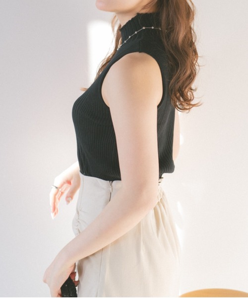 ECREL（エクレール）の「ハイネックノースリーブリブニット（ニット/セーター・レディース・ブラック/アイボリー・FREE）」の16枚目の写真