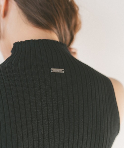 ECREL（エクレール）の「ハイネックノースリーブリブニット（ニット/セーター・レディース・ブラック/アイボリー・FREE）」の18枚目の写真