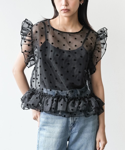 mili an deni（ミリアンデニ）の「ドットチュールトップス（シャツ/ブラウス・レディース・ブラック/グレー/アイボリー・M）」の7枚目の写真
