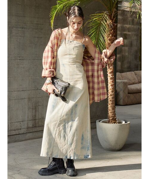 EVRIS（エヴリス）の「フーディーチェックオーバーサイズシャツ【セットアップ着用可能】（シャツ/ブラウス・レディース・レッド/ブルー・FREE）」の21枚目の写真