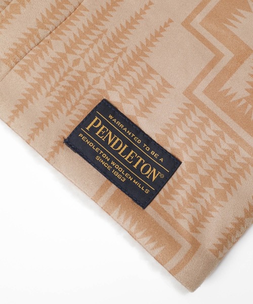 PENDLETON(ペンドルトン)の「【PE2】【PENDLETON/ペンドルトン】VEGAN MOUTON NECKWARMER ビーガン ムートン ネックウォーマー(ネックウォーマー/スヌード・レディース・ブラウン・FREE)」の3枚目の写真