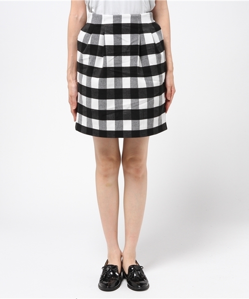 RAY CASSIN（レイカズン）の「ブロックチェックタイトスカート（non･no12月号掲載）（スカート・レディース・ブラック/グリーン/オフホワイト・FREE）」の4枚目の写真
