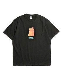Polar Skate Co.（ポーラースケートカンパニー）の「Polar Skate Co. / ポーラースケートカンパニー SS TEE INVASION グラフィックTシャツ（Tシャツ/カットソー）」