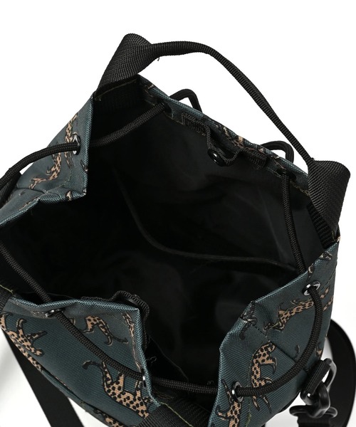 KiU(キウ)の「KiU/キウ 600D POCKETFUL MINI BAG(トートバッグ・レディース・その他5/その他2/ブラック/ダークグリーン/その他8/ダークパープル/オリーブ・FREE)」の16枚目の写真
