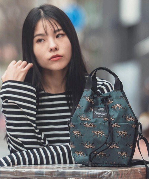 KiU(キウ)の「KiU/キウ 600D POCKETFUL MINI BAG(トートバッグ・レディース・その他5/その他2/ブラック/ダークグリーン/その他8/ダークパープル/オリーブ・FREE)」の18枚目の写真