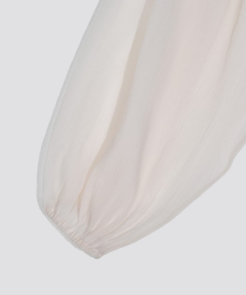 kiehtova（キエトヴァ）の「【kiehtova】SHEER VOLUMESLEEVE BLOUSE/シアー ボリュームスリーブ ブラウス KTWR28（シャツ/ブラウス・レディース・ブラック/アイボリー・FREE）」の7枚目の写真