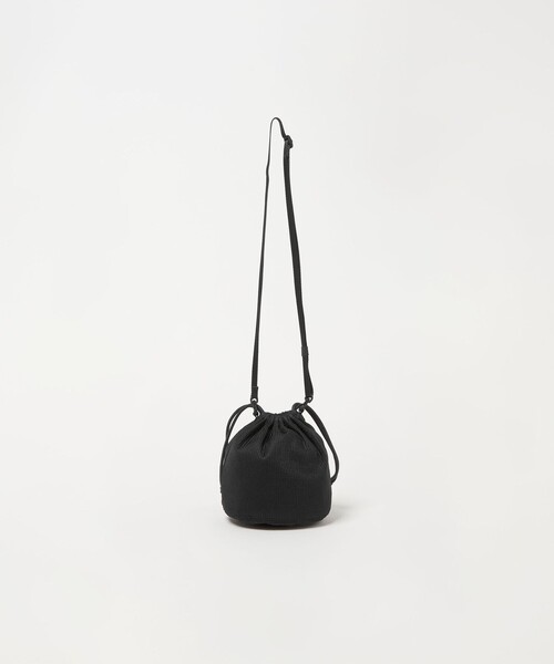 BEAUTY&YOUTH UNITED ARROWS(ビューティーアンドユースユナイテッドアローズ)の「ソフト メッシュ パース(ショルダーバッグ・メンズ・ブラック・FREE)」の3枚目の写真