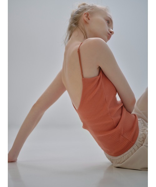 UNDERSON UNDERSON(アンダーソン アンダーソン)の「バックオープンリブキャミソール(キャミソール・レディース・オレンジ/ブラック/チャコールグレー/オフホワイト・1/2)」の1枚目の写真