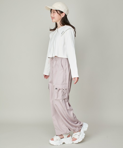 JENNI love(ジェニィラブ)の「えり付きダブルZIPテレコカーデ(カーディガン/ボレロ・キッズ・グレー/オフホワイト/ブラック・140cm/130cm/160cm/150cm)」の6枚目の写真