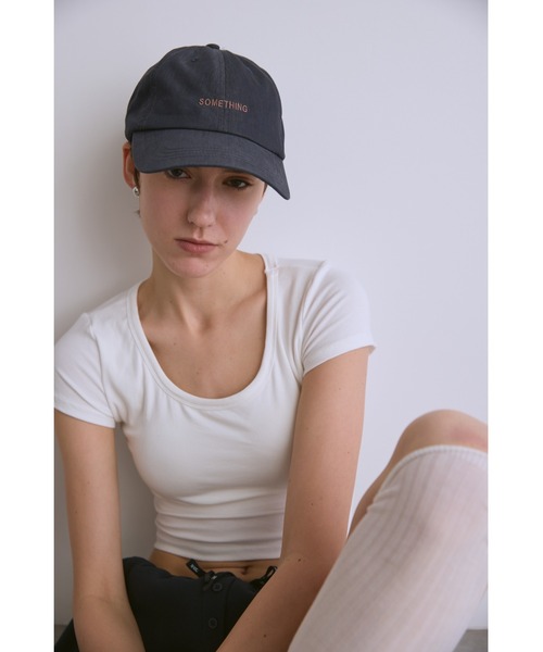 un/neu(アンノイ)の「カップ付きバックオープンコンパクトT(Tシャツ/カットソー・レディース・ホワイト/ブラック・FREE)」の11枚目の写真