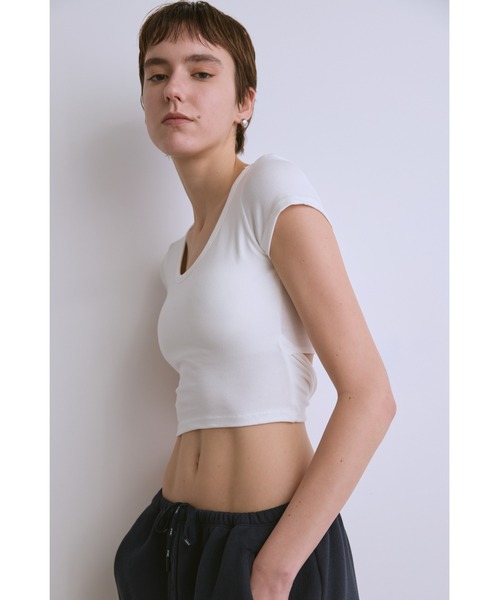 un/neu(アンノイ)の「カップ付きバックオープンコンパクトT(Tシャツ/カットソー・レディース・ホワイト/ブラック・FREE)」の4枚目の写真
