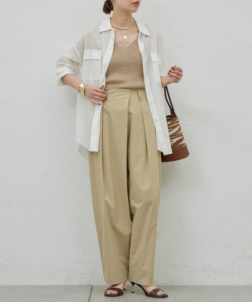 GALLARDAGALANTE（ガリャルダガランテ）の「ローンシャツ（シャツ/ブラウス・レディース・サックスブルー/ベージュ/ホワイト/チャコールグレー/オレンジ/ブラック・FREE）」の10枚目の写真