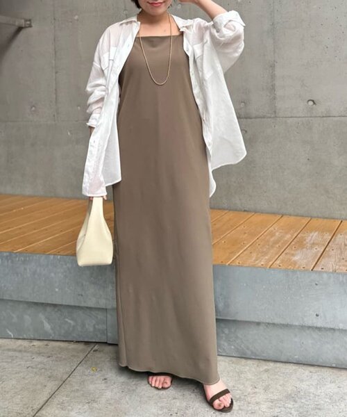 GALLARDAGALANTE（ガリャルダガランテ）の「ローンシャツ（シャツ/ブラウス・レディース・サックスブルー/ベージュ/ホワイト/チャコールグレー/オレンジ/ブラック・FREE）」の18枚目の写真