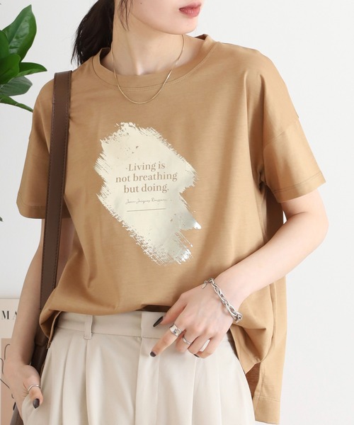 BRODIAEA(ブローディア)の「BRODIAEA 箔プリント 半袖Tシャツ カットソープルオーバー 日本製(Tシャツ/カットソー・レディース・グレー/ピンク/ベージュ/ネイビー/オフホワイト・40)」の10枚目の写真
