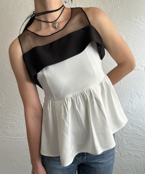 deux amour(ドゥーザムール)の「胸元チュール配色トップス(Tシャツ/カットソー・レディース・ブラック/ホワイト・FREE)」の3枚目の写真
