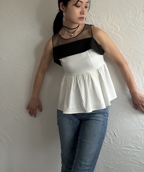 deux amour(ドゥーザムール)の「胸元チュール配色トップス(Tシャツ/カットソー・レディース・ブラック/ホワイト・FREE)」の13枚目の写真