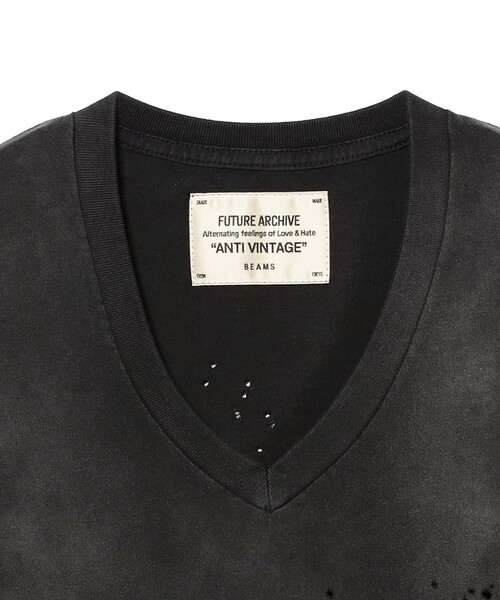 FUTURE ARCHIVE(フューチャーアーカイブ)の「FUTURE ARCHIVE / V NECK TEE "FADE DAMAGE BLACK"(Tシャツ/カットソー・メンズ・ブラック系その他4・S)」の3枚目の写真