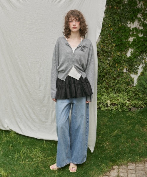 GIUNON（ジウノン）の「flower knit cardigan / フラワーニット