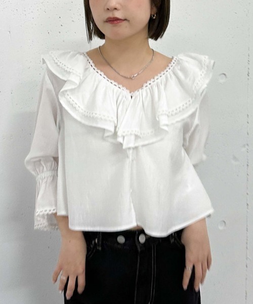 archives（アルシーヴ）の「ピコレースラッフル２ｗａｙブラウス（シャツ/ブラウス・レディース・ブラック/オフホワイト/イエロー・MEDIUM）」の4枚目の写真