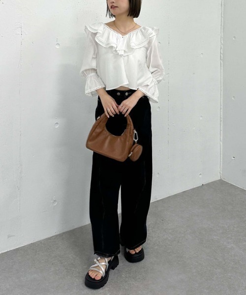 archives（アルシーヴ）の「ピコレースラッフル２ｗａｙブラウス（シャツ/ブラウス・レディース・ブラック/オフホワイト/イエロー・MEDIUM）」の8枚目の写真