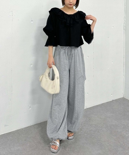 archives（アルシーヴ）の「ピコレースラッフル２ｗａｙブラウス（シャツ/ブラウス・レディース・ブラック/オフホワイト/イエロー・MEDIUM）」の17枚目の写真