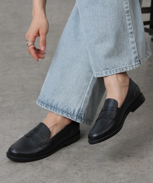 COLONY 2139（コロニートゥーワンスリーナイン）の「ラバーローファー（ローファー・レディース・ブラック・LARGE/MEDIUM）」の13枚目の写真