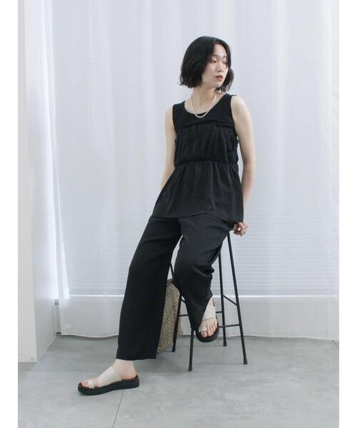 Samansa Mos2 blue(サマンサモスモスブルー)の「【接触冷感】キャミビスチェ(シャツ/ブラウス・レディース・カーキ/ブラック/チャコールグレー/ベージュ・F)」の17枚目の写真