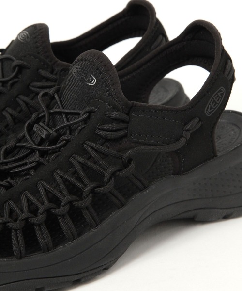 KEEN（キーン）の「【KEEN(キーン)】UNEEK AT(WOMENS)（その他シューズ・レディース・ホワイト/ブラック/ブルー・MEDIUM/LARGE）」の22枚目の写真