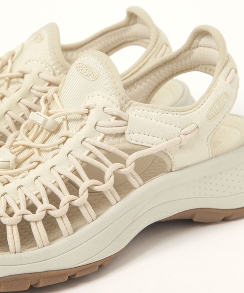 KEEN（キーン）の「【KEEN(キーン)】UNEEK AT(WOMENS)（その他シューズ・レディース・ホワイト/ブラック/ブルー・MEDIUM/LARGE）」の18枚目の写真