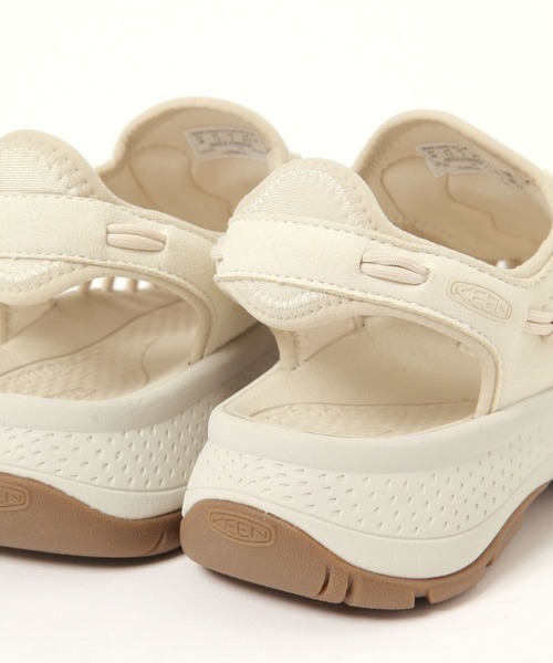 KEEN（キーン）の「【KEEN(キーン)】UNEEK AT(WOMENS)（その他シューズ・レディース・ホワイト/ブラック/ブルー・MEDIUM/LARGE）」の17枚目の写真