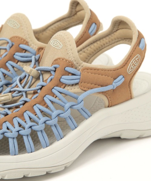 KEEN（キーン）の「【KEEN(キーン)】UNEEK AT(WOMENS)（その他シューズ・レディース・ホワイト/ブラック/ブルー・MEDIUM/LARGE）」の15枚目の写真