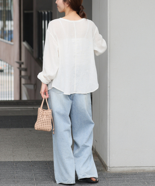 JOURNAL STANDARD relume(ジャーナルスタンダード レリューム)の「ラミーコットンメッシュ2WAYプルオーバー(シャツ/ブラウス・レディース・チャコールグレー/ブラック/ホワイト・FREE)」の20枚目の写真